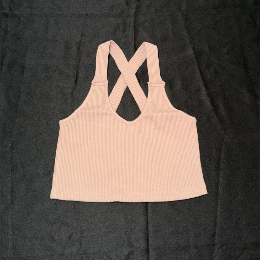 New In Mocha Cross-Back Stretch Cropped Tank Top Size M NWT Made In Korea